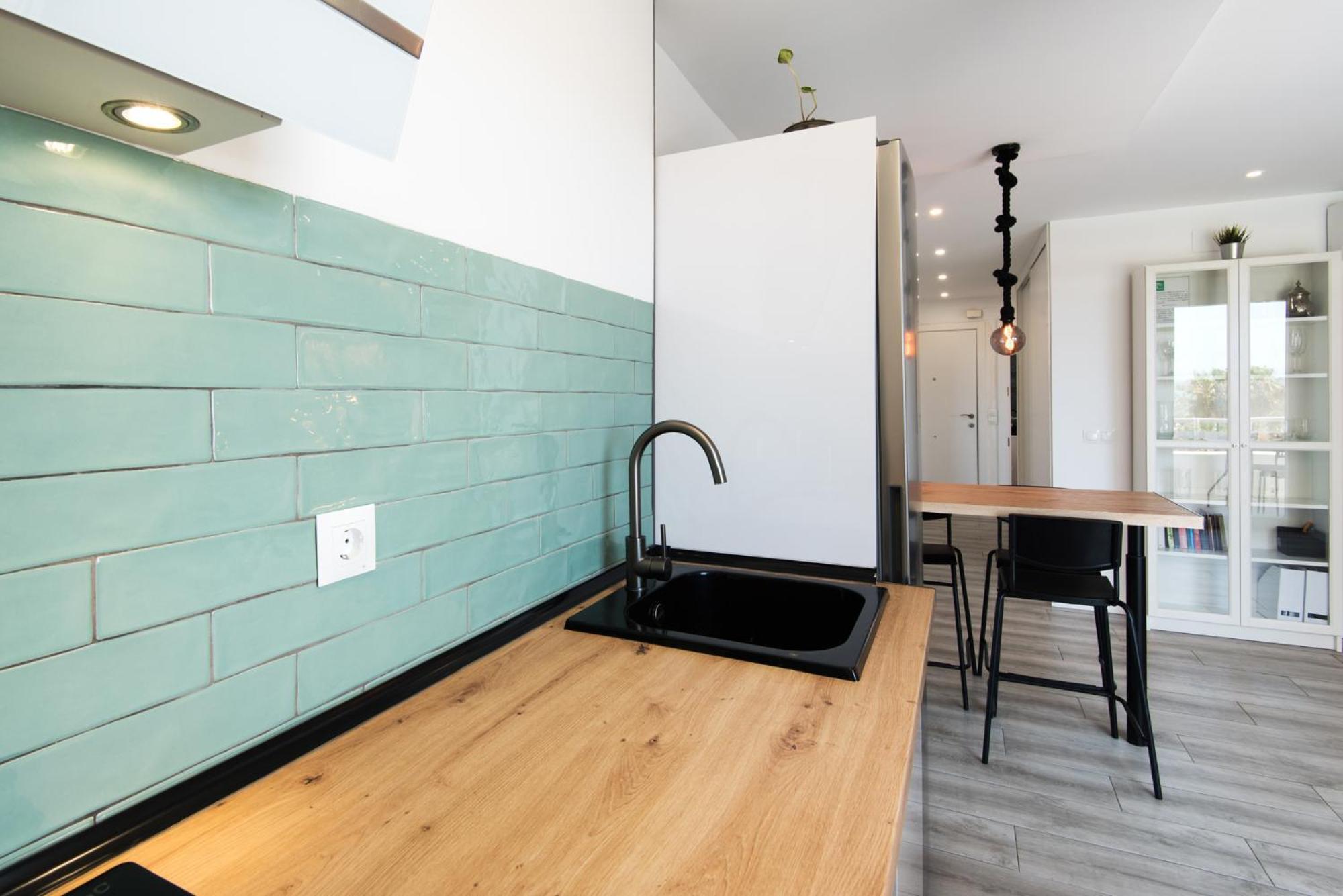 Palm True Towers 1, Marina Beach Apartment Фуeнхирола Екстериор снимка