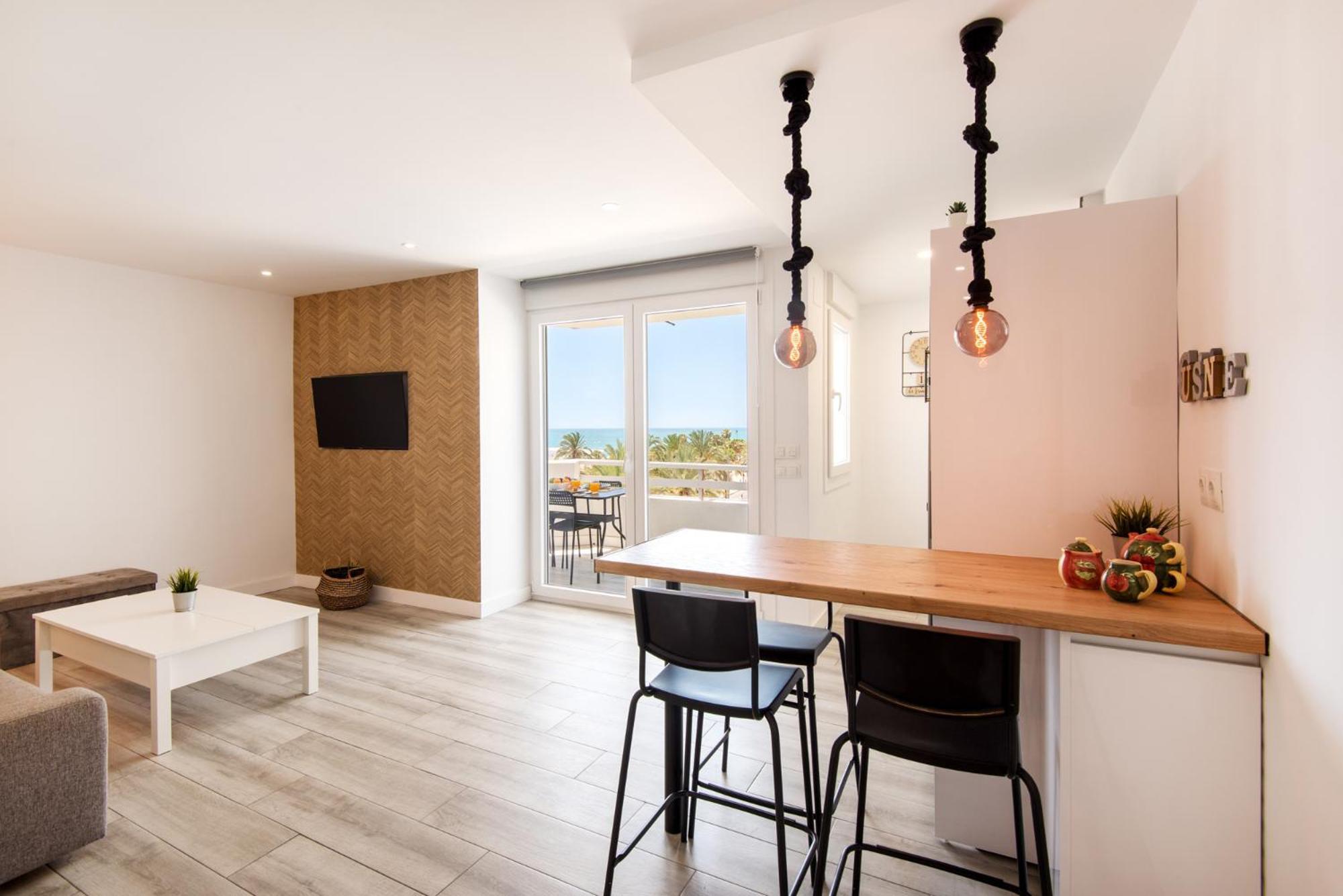 Palm True Towers 1, Marina Beach Apartment Фуeнхирола Екстериор снимка